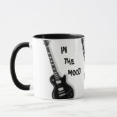 青のギターの陶磁器のマグの気分 マグカップ (左)