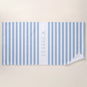 青のパモダンタストライプのーン ビーチタオル (正面)