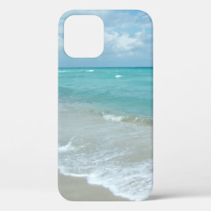青のビーチリラックスさせる海横の自然シーン iPhone 12ケース