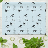 青のヨガポーズと文字パターン キッチンタオル (折り畳み)