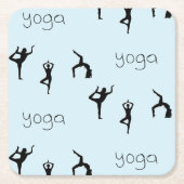 青のヨガポーズと文字パターン スクエアペーパーコースター (正面)