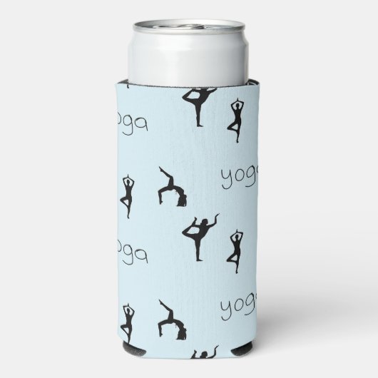 青のヨガポーズと文字パターン スリム缶クーラー (Seltzer裏面)