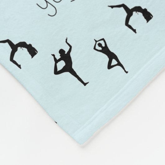 青のヨガポーズと文字パターン フリースブランケット (角)