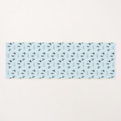 青のヨガポーズと文字パターン ヨガマット (正面(横))