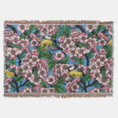 青の上に咲くさくらんぼの木の中の青いティットの鳥 スローブランケット (正面)