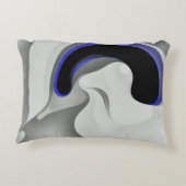青の下：抽象芸術グレー、黒、青 アクセントクッション (裏面)