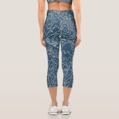 青の幾何学的な白い曲線 カプリレギンス (裏面)