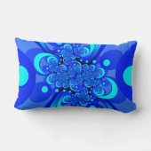 青の抽象芸術フラクタルアートモダンの濃淡 ランバークッション (裏面)