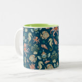 青の水中の生物 ツートーンマグカップ (正面左)