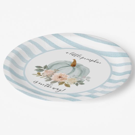 青の私たちの小さなカボチャは途中のプレート ペーパープレート (アングル)