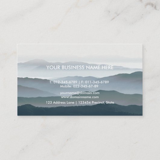 青の色合いの山脈のレイヤ 名刺 (裏面)