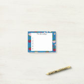 青の赤とピンクのイチゴに注意 ポストイット (デスク上)