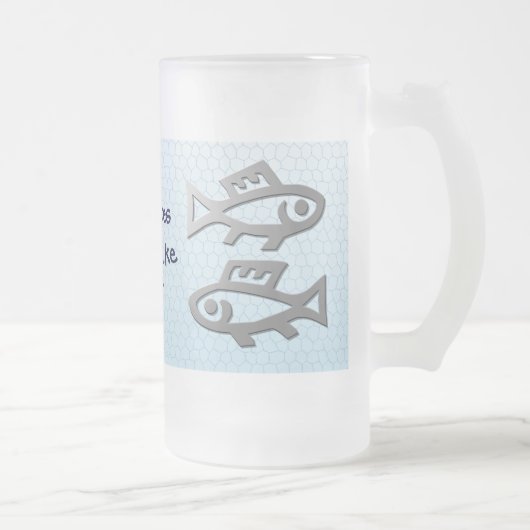 青の魚類の星の印のしみはガラスを飲みます フロストグラスビールジョッキ (右)