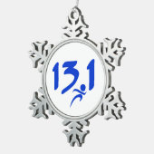 青の13.1の半マラソン スノーフレークピューターオーナメント (右)