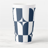 青はっきりした色と白の世紀半モダンば幾何学的L カフェラテマグ (正面)