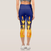 青はっきりした色の黄色の炎 カプリレギンス (裏面)