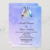 青みがかった紫の水色結婚の羽 招待状 (正面/裏面)