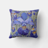 青アイリスの花柄 クッション (裏面)