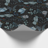 青エレガントい鳥の模様、暗い上の植物 ラッピングペーパー (角)