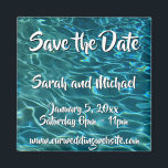 青エレガントティール（緑がかった色）水模様海湖 マグネット<br><div class="desc">あなたはあなたの最後の休暇を思い出すか、あなたの次の冒険のために計画するか、暖かい風に波打つ結晶の水を特徴とするこの水のパターン澄んでおもしろいを持っている。</div>