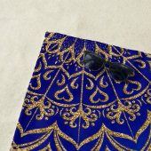 青エレガント王室の金ゴールド曼荼羅モノグラムの ビーチタオル (インサイチュ)