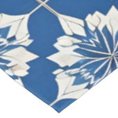 青エレガント白の花柄 テーブルクロス (アングル)