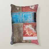 青カラフル扉付き壁 アクセントクッション (正面(垂直))