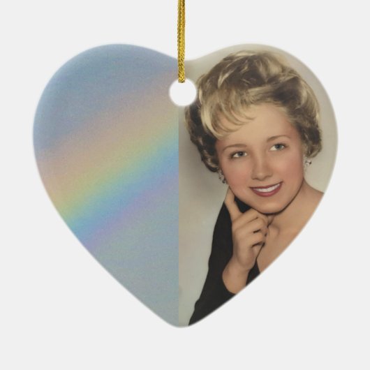 青カラフル空に虹、若い女性の新しい セラミックオーナメント (裏面)