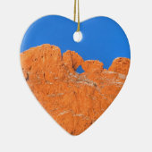 青キスをする空のラクダ セラミックオーナメント (右)