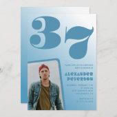 青グラデーション37th誕生日招待状メンズ写真 招待状 (正面/裏面)
