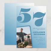 青グラデーション57th誕生日招待状メンズ写真 招待状 (正面/裏面)