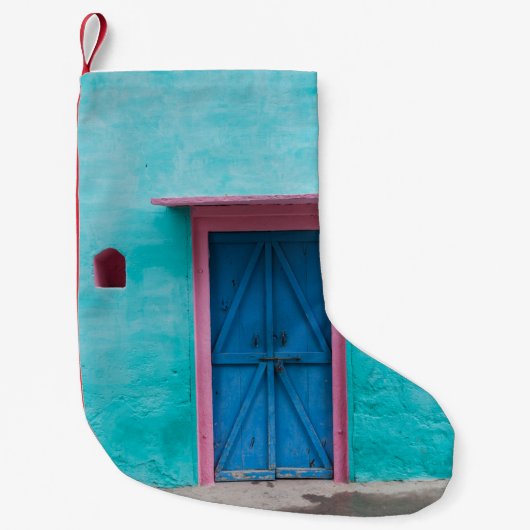 青コンクリート壁用赤木戸 スモールクリスマスストッキング (正面)