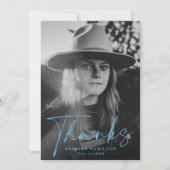 青スタイリッシュ文字の写真卒業 サンキューカード (正面)