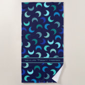 青パーソナライズされたい新月模様 ビーチタオル (正面)