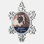 青パーソナライズされた初めてのクリスマス子犬の写真 スノーフレークピューターオーナメント (右)