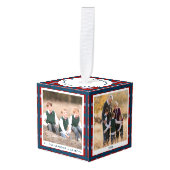 青パーソナライズされた赤の格子模様のクリスマスフォト キューブオーナメント (正面アングル)