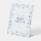 青ビクトリアンフランスの白フローラ日付アイディア 台座サイン (正面)