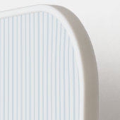 青フランスの色の（紋章の）フラ・ダ・リストライプスクリプトモノグラム ピックルボールラケット (左詳細)