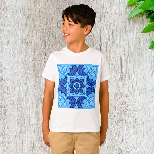 青フローラタイルパターンヴィンテージ 地中海の Tシャツ