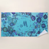 青モダンのモノグラムを持つ幾何形状 ビーチタオル (正面)