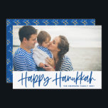 青モダン書幸せハヌカー写真 シーズンカード<br><div class="desc">ハッピーハヌカー！Hanukkahは、このカスタマイズ可能なフォトフラットカードで家族や友人に願いを送信する。青い書道にオリーブモダン模様を施したもの。名前と写真を追加してパーソナライズ。このハッピーハヌカーのスクリプトカードは他のカードストックで利用可能である。</div>