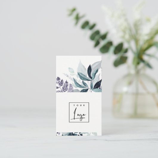 青モダン紫の葉の多い熱帯動物相のファーンロゴ 名刺 (スタンド正面)