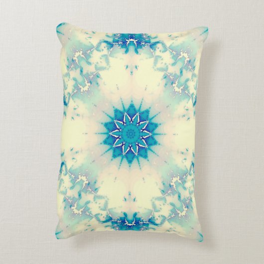 青凍ってい霜の降りた雪片の冬の模様 アクセントクッション (裏面(縦))