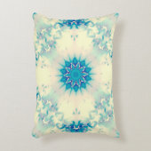 青凍ってい霜の降りた雪片の冬の模様 アクセントクッション (正面(垂直))