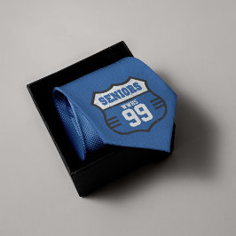 青動揺して高齢者の道路標識 ネクタイ