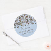 青及びブラウンのダマスク織の花嫁のシャワーのステッカー ラウンドシール (封筒)