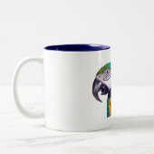 青及び金ゴールドのコンゴウインコ11oz ツートーンマグカップ (左)