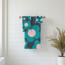 青名門私立校風のピンクのヒッピー花柄