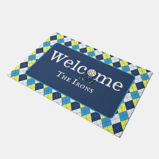 青名門私立校風の黄パーソナライズゴアーガイルルフウェルカム ドアマット (アングル)