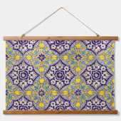 青地中海の模様黄色い花 吊り下げ型タペストリー (正面)